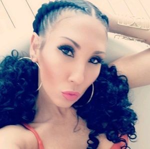 Meet your Posher, Lynn